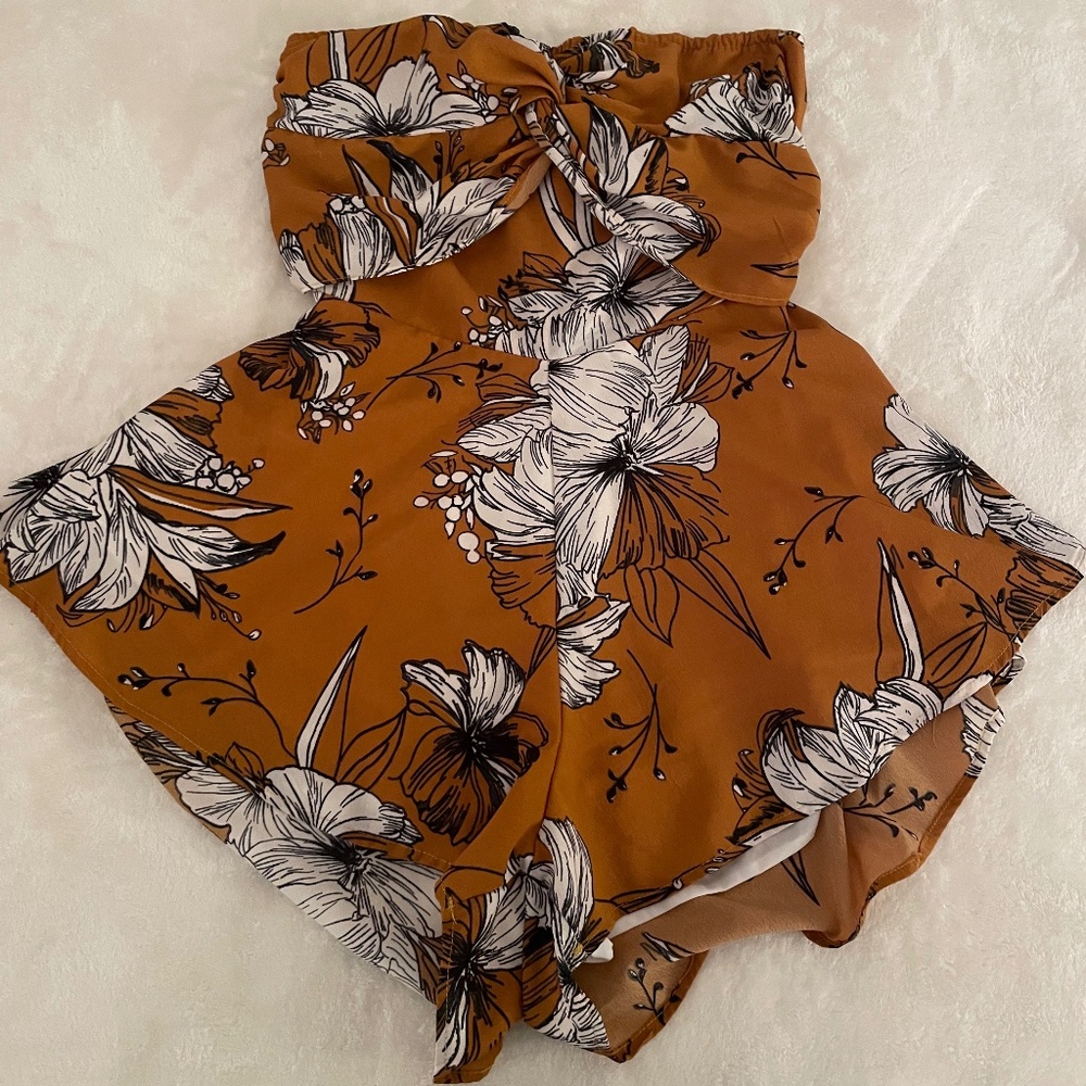 Floral Romper Size Small